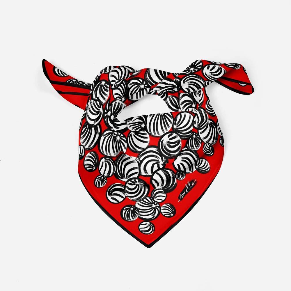 NEW SWELLS gameday scarf in red and black